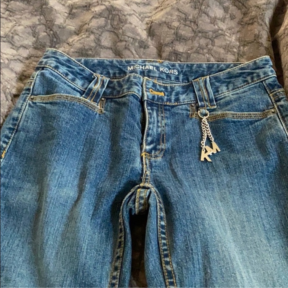 Michael Kors fringe raw-hem cropped jeans with charm 2